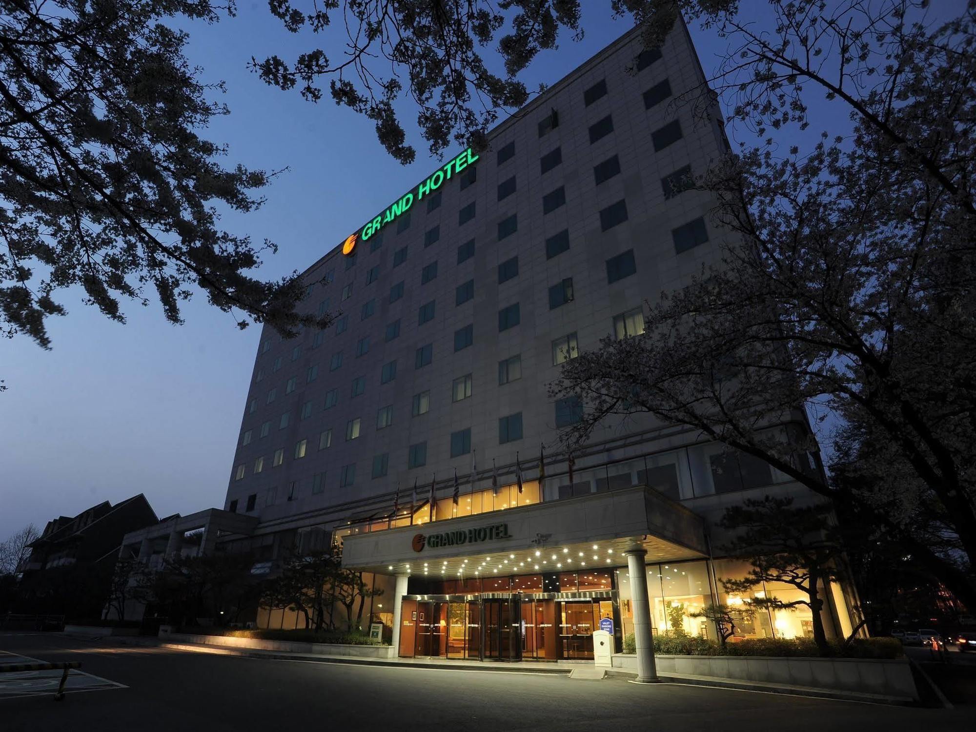 Onyang Grand Hotel Asan Exterior foto